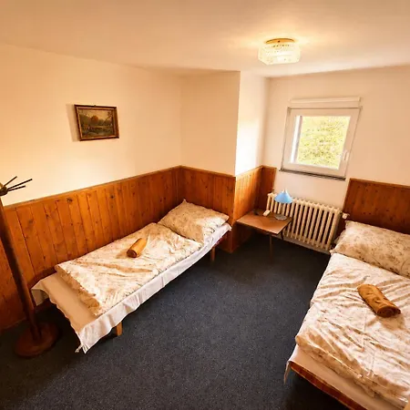 Semesterbostad Prazanka Horni Krupka